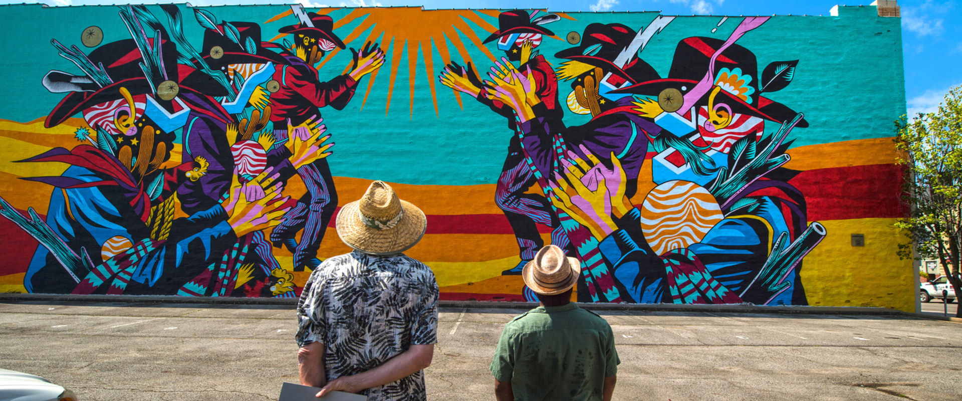 Are there any public art grants available for creating murals and graffiti in harris county?